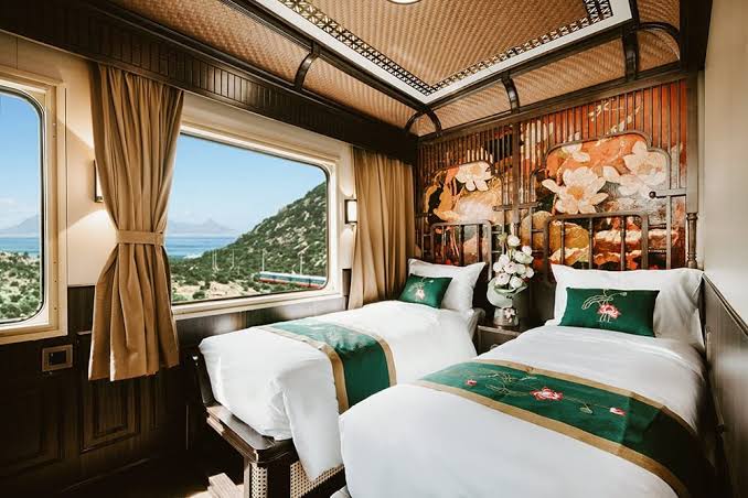 SJourney Luxetrein Vietnam